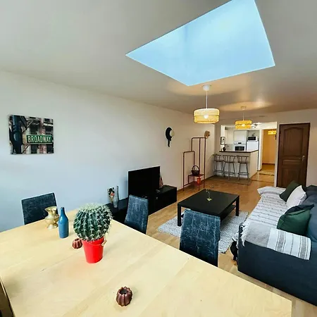 Lappart Aux Chapeaux Erlon Apartment *
